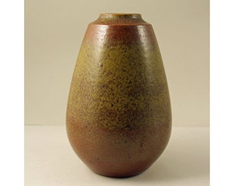 Marianne Starck for Michael Andersen, Denmark. Unique Stoneware Vase, Beautiful Glaze
