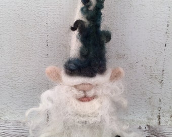 Gnome Ornament - Needle Felting - Gnome Art - Holiday Decorations - Handmade Christmas - Christmas Ornament - Nisse Ornament