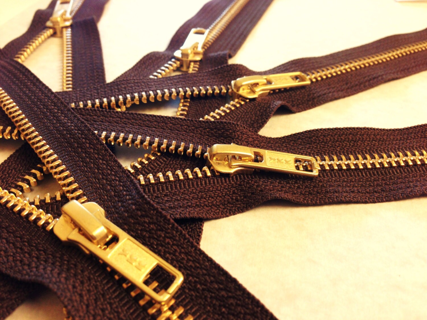14 inch metal zippers wholesale, gold teeth, TEN pcs, brass zippers