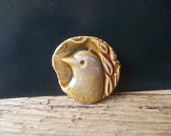 Tiny BIRD Brooch / Ceramic Goub Pin Button / Ceramic Jewelry / Vintage bird