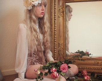 Large ivory rose flower crown, flower garland, Lana Del Ray, wedding headpiece, floral hairpiece