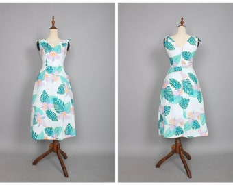 Annette Dress White "Margaritaville" Tropical Hawaiian Print