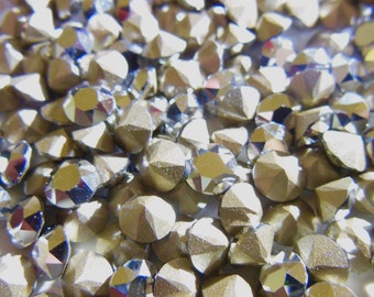 Swarovski 1088 Comet Argent Light Foiled 29ss Chaton - 6 Pieces