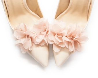 Light Beige Pom Pom Flowers Shoe Clips Wedding Shoe Clips Accessories Mififi Shoe Clips