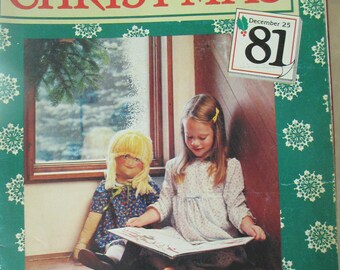 Vintage craft book " Have A Natural Christmas " 1981 used booklet 94 pages