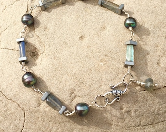 Sterling Silver Labradorite & Pearl Bracelet