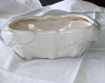 Vintage Ivory McCoy Footed Dish