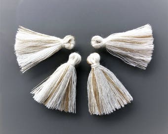 4 pompons threads 2.5 cm off-white and gold
