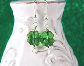Shamrock Earrings - St. Patrick's Day Earrings - Green earrings