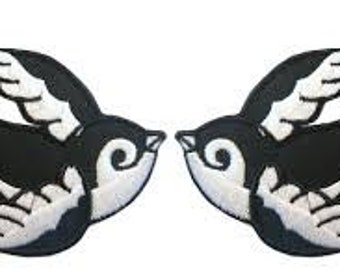 Pair of Swallows Patch iron on sew on Embroidery badge / patch - WHITE