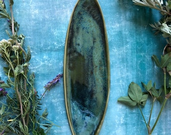 Forest and bogs green stoneware platter