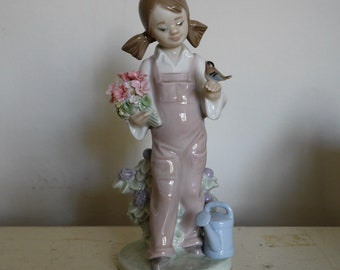 Lladro - Spring Girl Figurine 01005217 Authentic