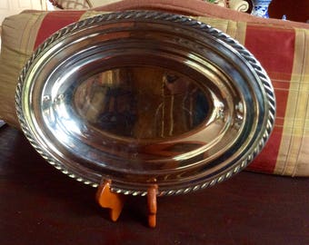 Wm Rogers Silver Plate Serving Dish