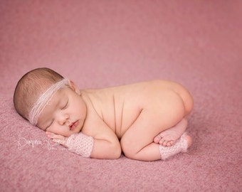 Crochet Newborn Photo Prop, Newborn Wristlet and Anklet Set, Photography Prop, Baby Girl, Christmas