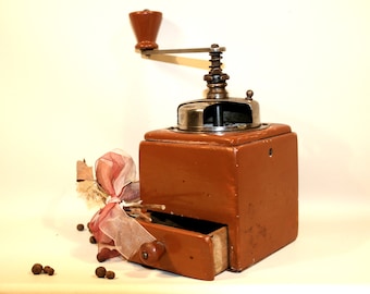 BIG COFFEE GRINDER, Antique Coffee Grinder, Wood coffee mill, Vintage Grinder, Vintage Coffee Mill, Coffee Grinder, Manual Grinder