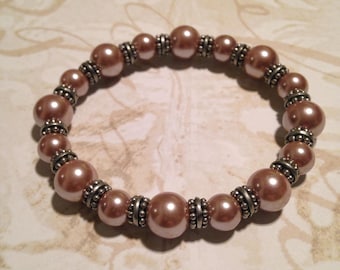 Pink pearl stretchy bracelet