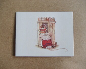 2 Brambly Hedge Gift Cards Jill Barklem 1982 Mouse Looking in the Cupboard