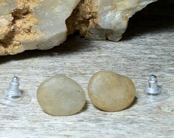 Polished Ocean Pebble Earrings / Beach Stone Earrings / Boho Natural Stone Stud Earrings