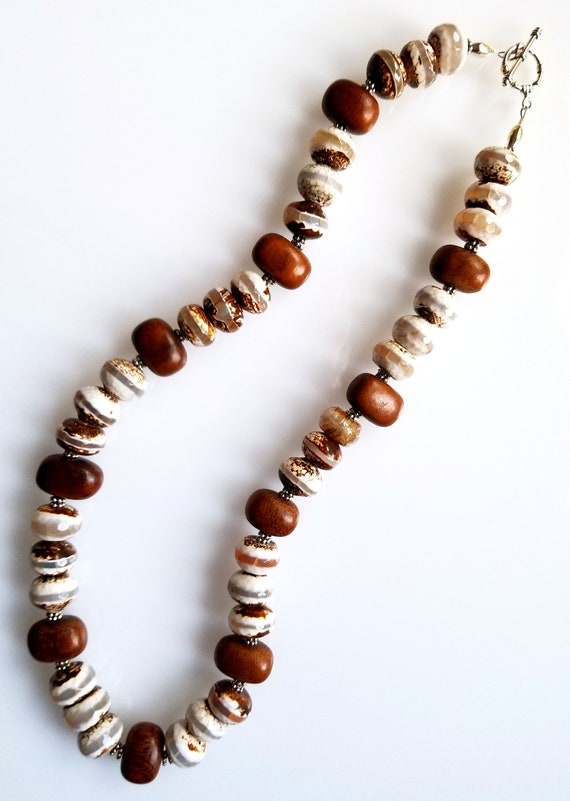 Agate Necklace, Banded Agate Necklace, Brown Necklace, White Necklace, Boho Necklace
