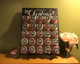 Christmas Advent Calendar with Tins (1)