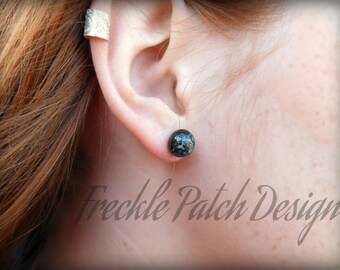 Ear Cuff/ Handformed Metalwork ear cuff/ Argentium Sterling Silver Ear Cuff/ Cuff Earring