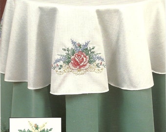 Bucilla: Elegant Rose Roumd Table-Topper (Stamped Cross Stitch)