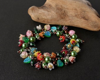 Bright spring flowers bracelet