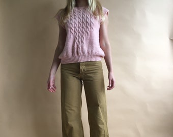 Pink cable knit oversized 1980s wool vest