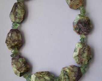 Saki 925 Stone Necklace