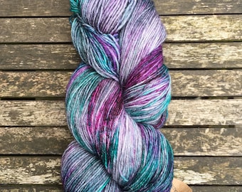 Moss (superwash merino w/ nylon - 100g hand dyed sock yarn)