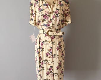 PEONIES and LILACS print dress | 1980s floral print belted day dress | cream white dress