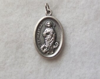 St Martha Marta of Bethany Religious Catholic Patron Saint Reversible Medal Metal Oval Charm Pendant Italy