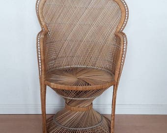 Vintage Rattan Peacock Chair Medium Size