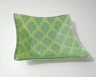 Candy Dish Serving Square Glass Bowl Avocado Green Vintage