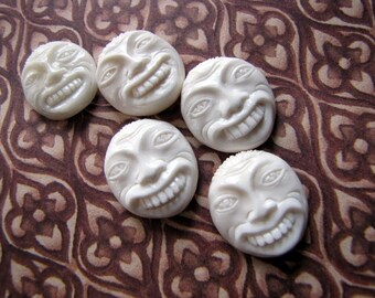 Funny Face Carved Bone Cabochon - 20mm