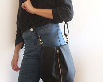 VENICE BUCKET BAG, Black Crossbody Bag / black vegan bag - City clutch bag / Vegan bucket bag - Faux leather bag /