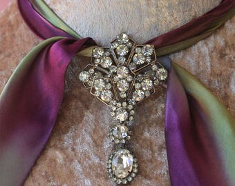 Vintage WEISS Rhinestone Drop Brooch Vintage 1950's Jewelry