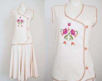 1970s Rare Vintage Alley Cat by Betsey Johnson Designer 2 Two Piece Set / Embroidered Hippie Boho Bohemian Shirt Skirt / 24" 25" 26" Waist