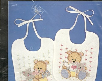 Bucilla: Sweetheart Bear Bibs Kit