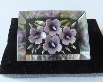 Beautiful, 1950s reverse carved lucite brooch, violets