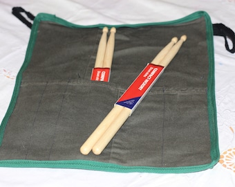 Drumstick/knitting needle roll, Up-cycled