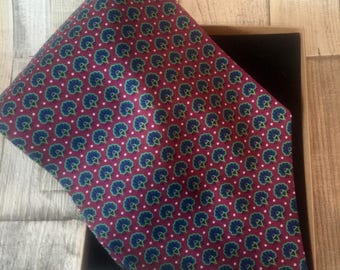 Burgundy Cravat, Liberty Print, Vintage Style, Suit and Tie Accessories, Father's Day Gift, Wedding , Formal wear