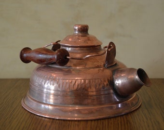 Vintage Copper Kettle from Chile with Wood Handle, Antique Copper Teapot, Vintage Kitchen, Vintage Homeware, Copper Cookware, Vintage Kettle