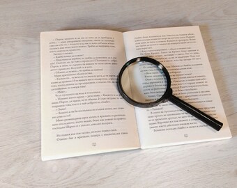 Magnifying glass, Vintage magnifying glass, Magnifier round, Old magnifying glass, Black and silver magnifying glass