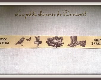 Retro garden themed Ribbon