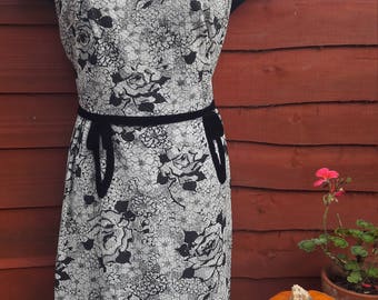 1950s black ,silver & white shift dress
