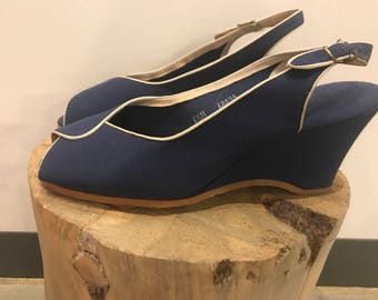 40's 50's blue denim peep toe shoes - pinup blue shoes - women's size 6