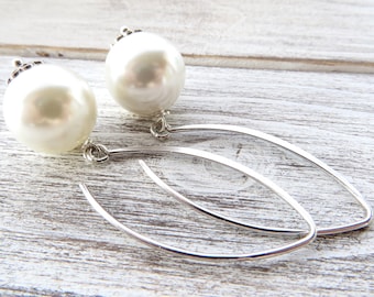 White pearl drop earrings, 925 sterling silver earrings, bridesmaid earrings, dangle earrings, bridal jewelry, wedding jewelry, gioielli