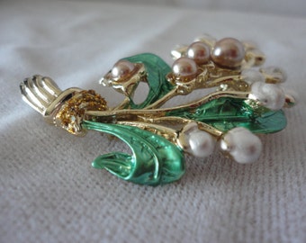 Vintage Enamel Flower Bouquet Brooch******.