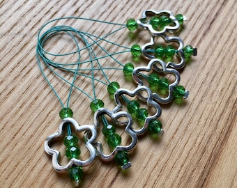Knitting Stitch Markers, Snag Free Stitch Markers Set of 6, Green Crystal, Flower Charm, Knitting Tools, Gift for Knitters, Yarn Lover